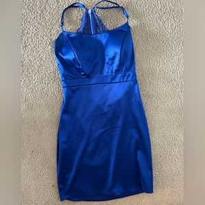 Honey and Rosie formal dress - size M